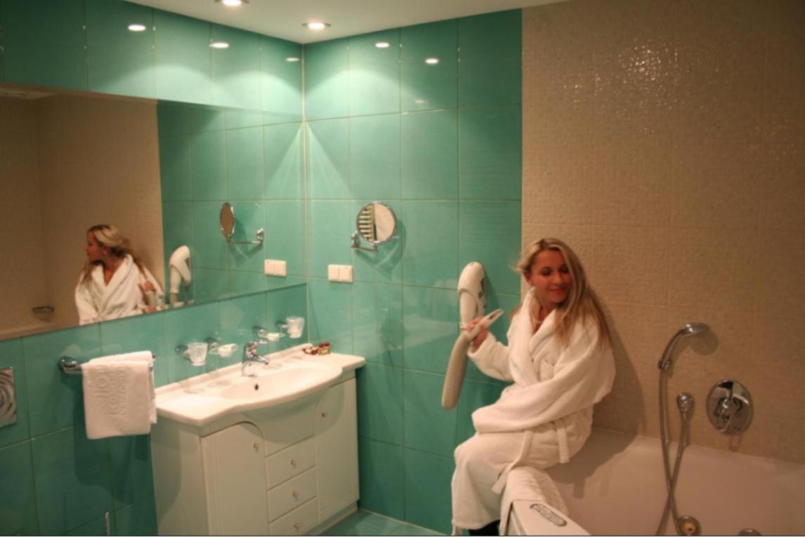 Hotel Kongresowy Кельце Экстерьер фото