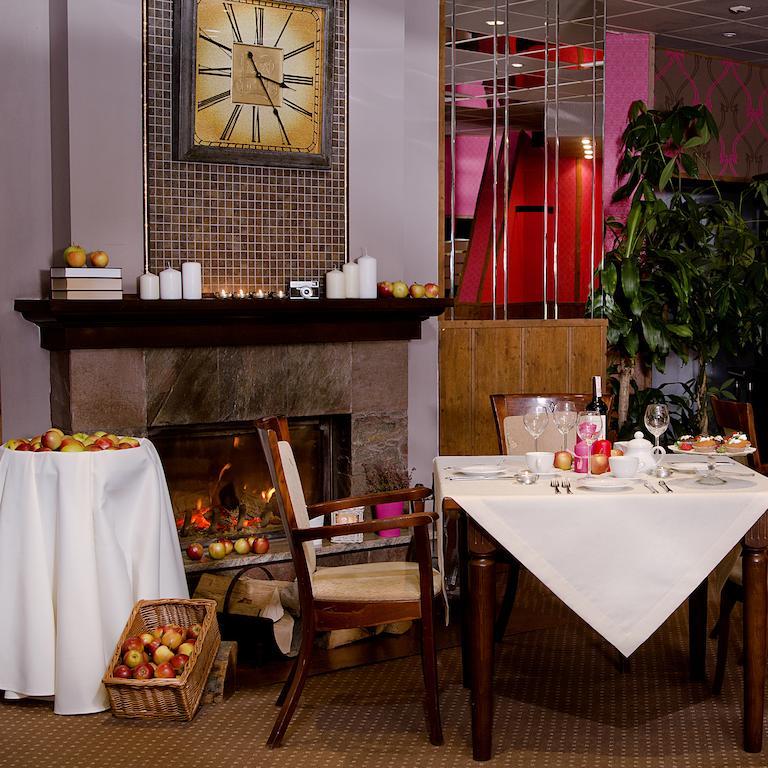 Hotel Kongresowy Кельце Экстерьер фото